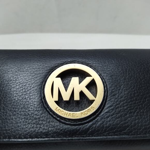 Michael Kors Black Pebbled Leather Logo Credit Card Bifold Wallet - Picture 4 of 16